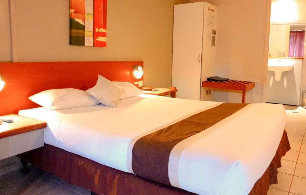 Peninsula International Hotel Suva Fiji Bagian luar foto