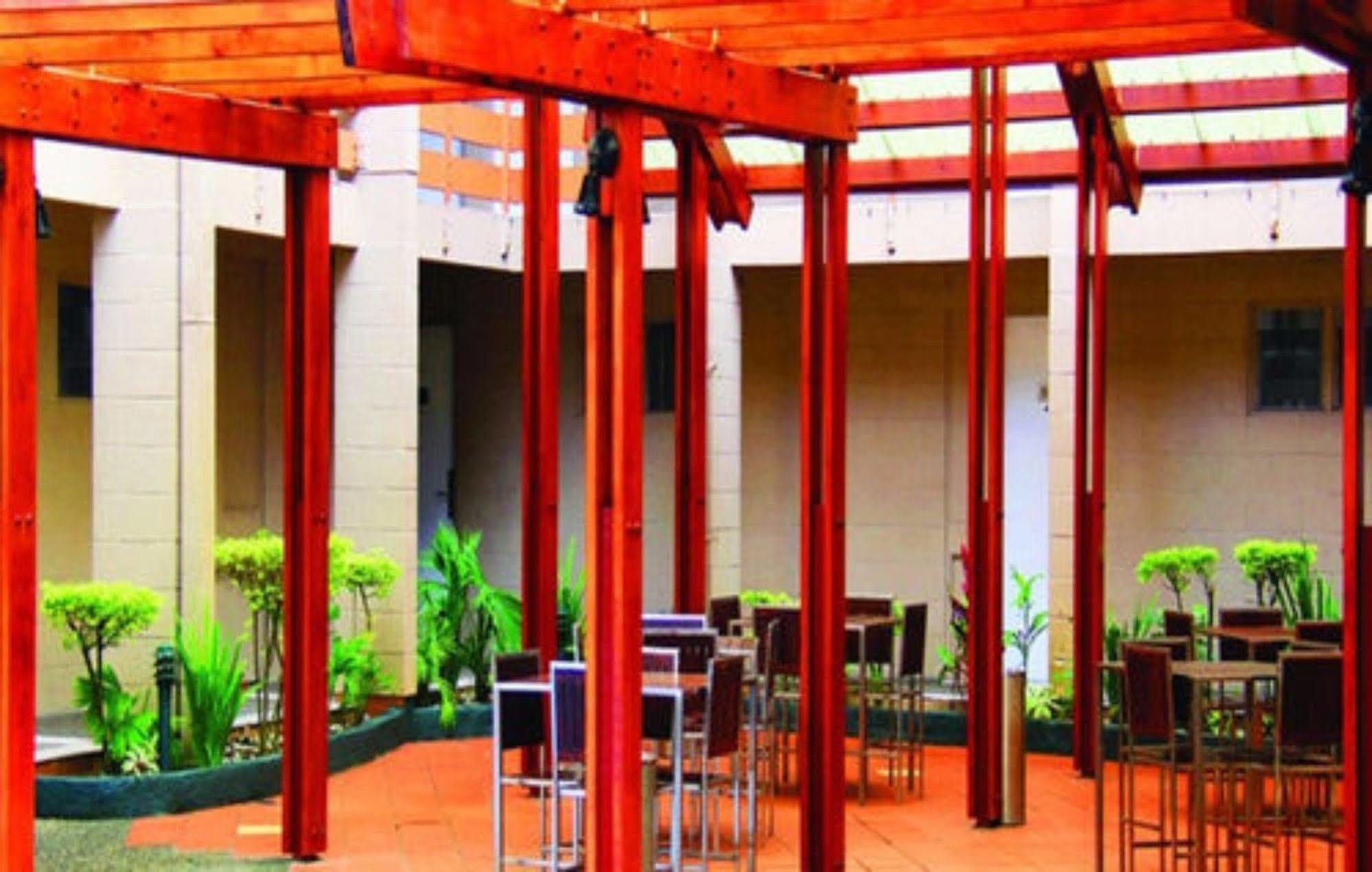 Peninsula International Hotel Suva Fiji Bagian luar foto